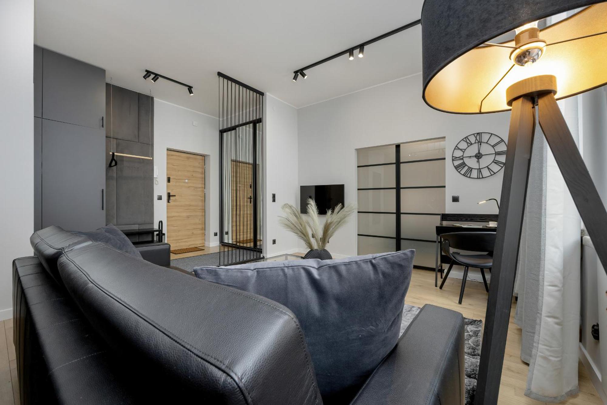 Exclusive Grey And Red Apartment In Warsaw Center By Noclegi Renters Esterno foto